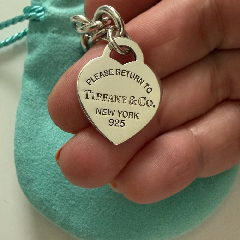 9 1/2” XL Length - Tiffany & Co. Please ReturnTo Tiffany Heart Tag Bracelet - Picture 6 of 12
